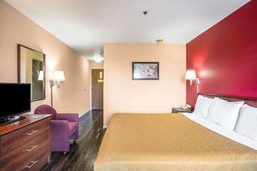 هتل Econo Lodge