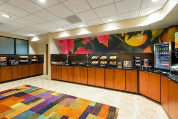 هتل Fairfield Inn & Suites Louisville Downtown