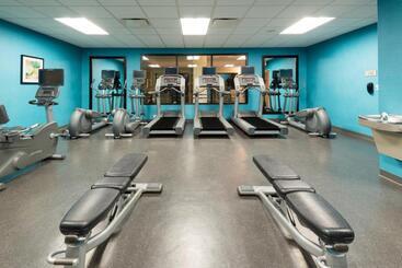 هتل Fairfield Inn & Suites Louisville Downtown