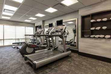 هتل Fairfield Inn & Suites Columbus