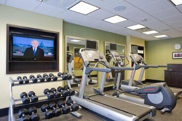 هتل Fairfield Inn & Suites Columbus