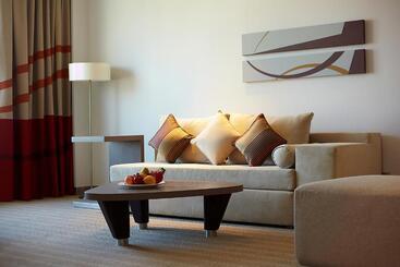 هتل Four Points by Sheraton Bangkok Ploenchit