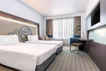 هتل Four Points by Sheraton Bangkok Ploenchit