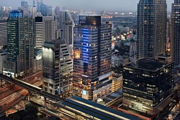 هتل Four Points by Sheraton Bangkok Ploenchit