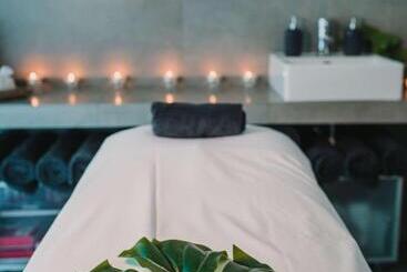 Higueron Hotel Malaga, Curio Collection By Hilton