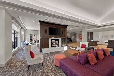 هتل Hilton Garden Inn Omaha East/council Bluffs