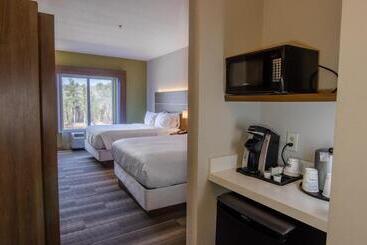 Holiday Inn Express Hotel & Suites Atlanta Airport West   Camp Creek, An Ihg