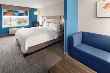 Holiday Inn Express Hotel & Suites Cherry Hills, An Ihg
