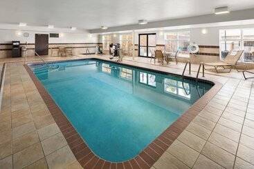 Holiday Inn Express Hotel & Suites Cherry Hills, An Ihg