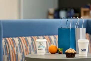Holiday Inn Express Hotel & Suites Norfolk Airport, An Ihg