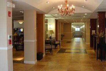 هتل Holiday Inn Express West Palm Beach Metrocentre, An Ihg