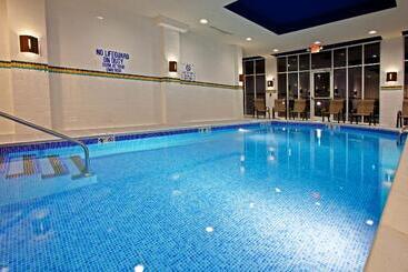 هتل Holiday Inn Louisville Airport   Fair/expo, An Ihg