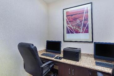 هتل Holiday Inn Louisville Airport   Fair/expo, An Ihg