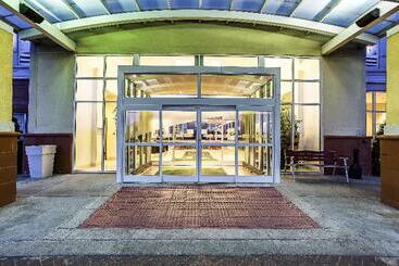 هتل Holiday Inn Louisville Airport   Fair/expo, An Ihg