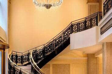 هتل Jw Marriott Chicago