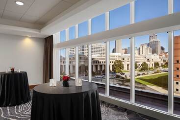 هتل Jw Marriott Indianapolis