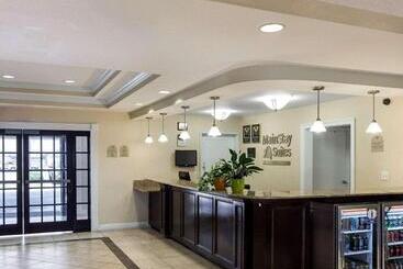 هتل Mainstay Suites Houma
