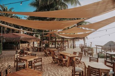 Petit Lafitte Beach Front Hotel & Bungalows