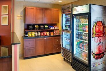 هتل Residence Inn By Marriott Saratoga Springs