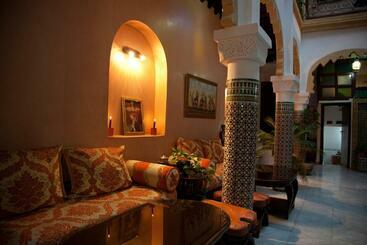 هتل Riad Dar Alia
