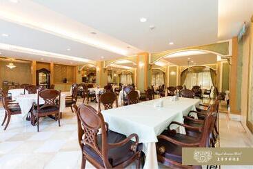 هتل Royal Seasons  Taipeibeitou