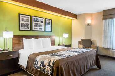 هتل Sleep Inn & Suites