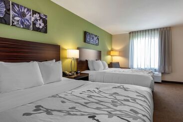هتل Sleep Inn & Suites Oakley I70