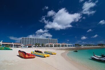 Southern Beach Hotel & Resort