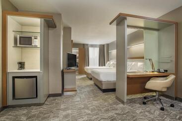 هتل Springhill Suites Louisville Downtown
