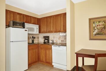 هتل Staybridge Suites Milwaukee Airport South, An Ihg