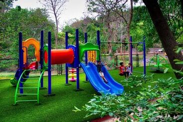 هتل Gateway Nashik
