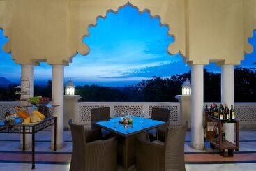 هتل Gateway Nashik
