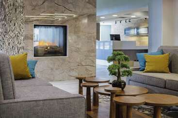 هتل Trilogy Albany Airport, Tapestry Collection By Hilton