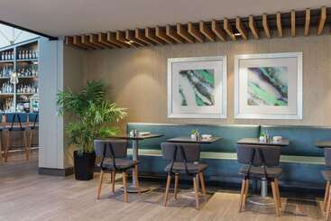 هتل Trilogy Albany Airport, Tapestry Collection By Hilton