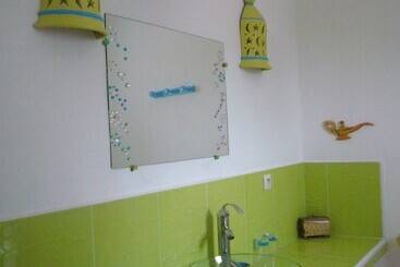 هتل Villa Daba