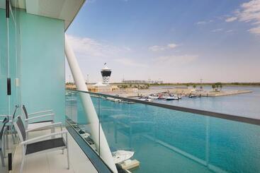 هتل W Abu Dhabi  Yas Island
