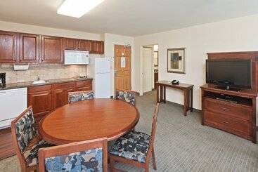 Staybridge Suites Wichita, An Ihg