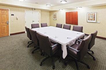 Staybridge Suites Wichita, An Ihg