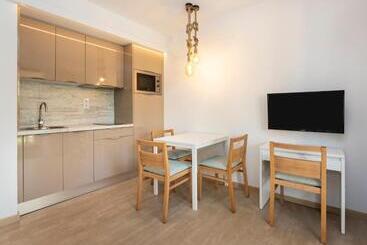 Apartamentos S Olivera