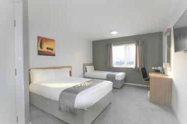 Citilodge Wakefield Hotel By Roomsbooked