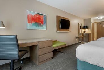 Best Western Plus Dartmouth Hotel & Suites