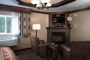 هتل Best Western Plus Flathead Lake Inn And Suites
