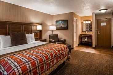 هتل Best Western Plus Flathead Lake Inn And Suites