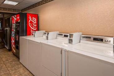 هتل Best Western Plus Flathead Lake Inn And Suites