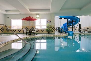 هتل Best Western Premier Freeport Inn Calgary Airport