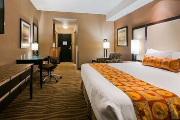 هتل Best Western Premier Freeport Inn Calgary Airport