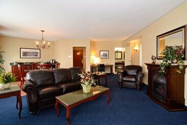 هتل Chateau Saint John Trademark Collection By Wyndham