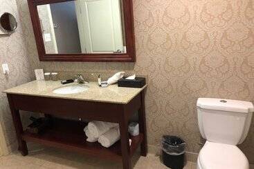 هتل Chateau Saint John Trademark Collection By Wyndham