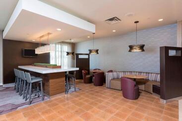 هتل Courtyard Louisville Downtown