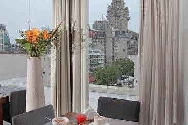هتل Esplendor By Wyndham Montevideo Cervantes
